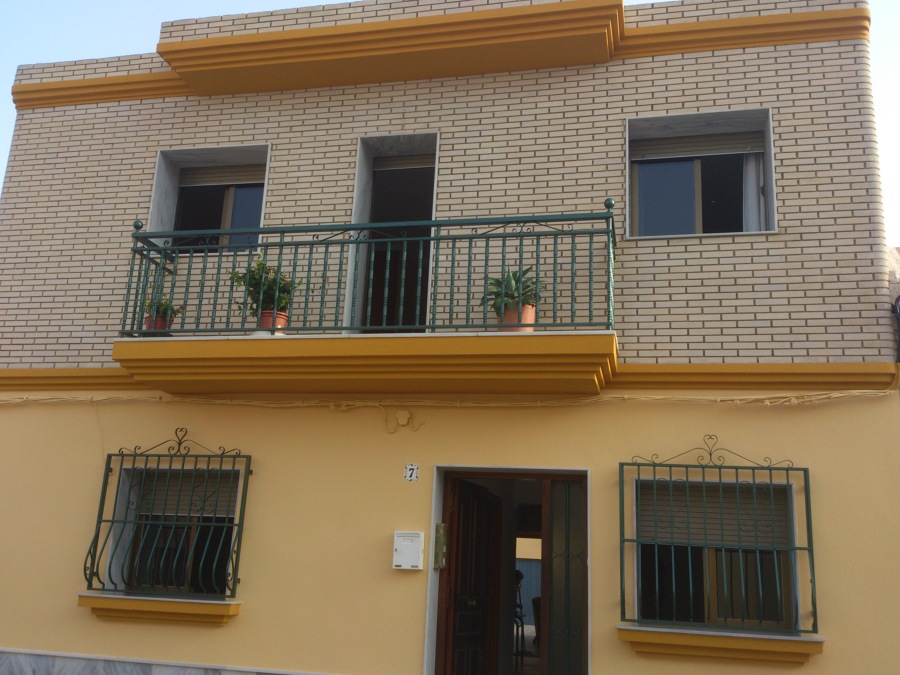 pintura interior y exterior de vivienda duplex