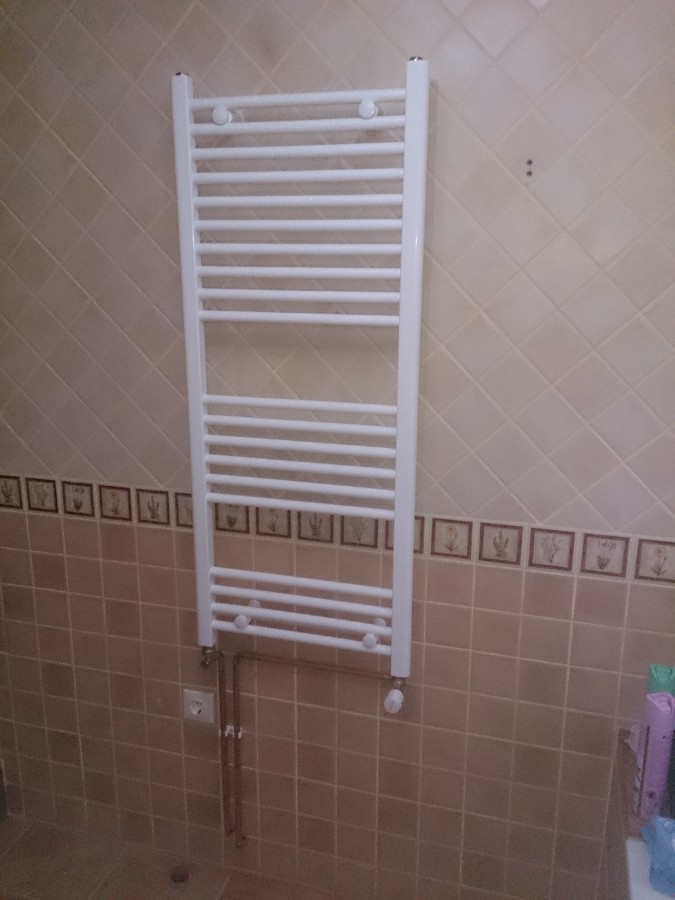 Instalación de toalleros para calefacción