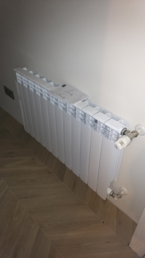 radiador con llave termostatica