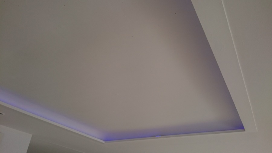 techo estrellado pintado en blanco