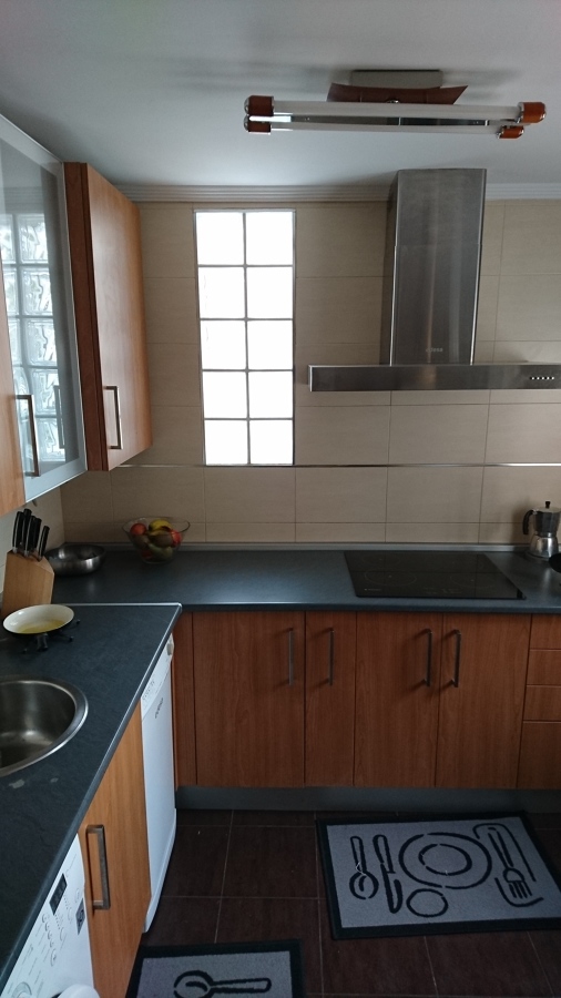 Ventana en cocina de pavés 