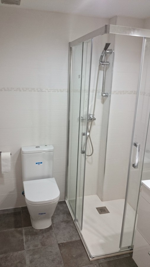 Reforma de baño en apartamento.