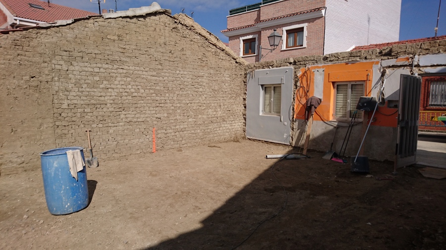 Derribo de casa molinera 