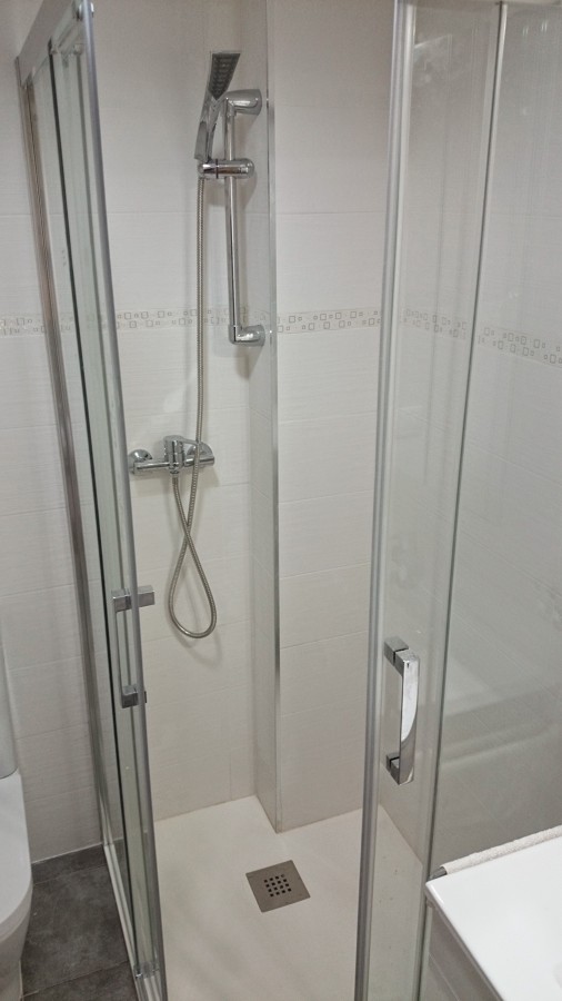 Reforma de baño en apartamento.