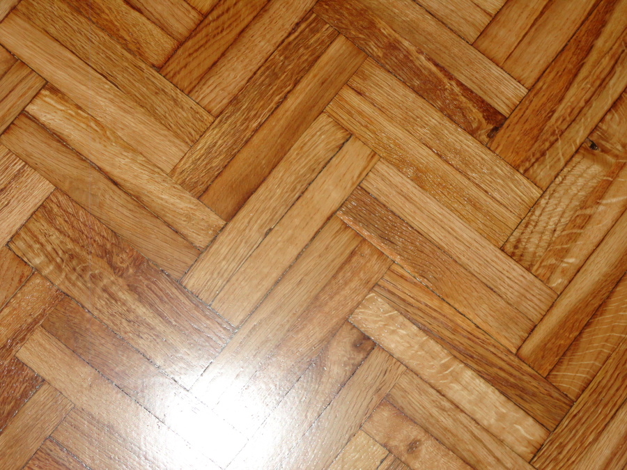 Parquet en espiga (después)