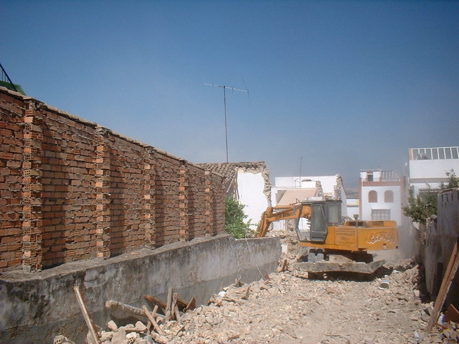 DEMOLICION DE VIVIENDA