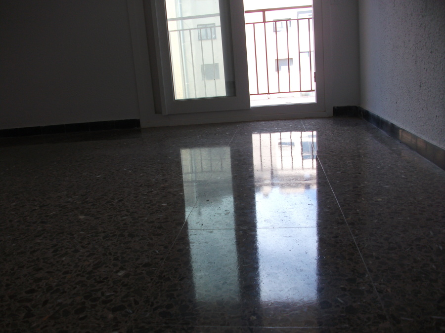 abrillantado de suelos de terrazo terminado