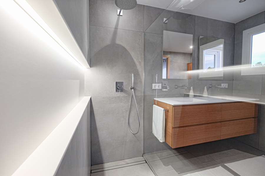 Baño completo en Fontpineda (Barcelona)