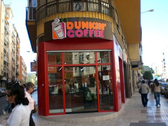 DUNKIN COFFEE