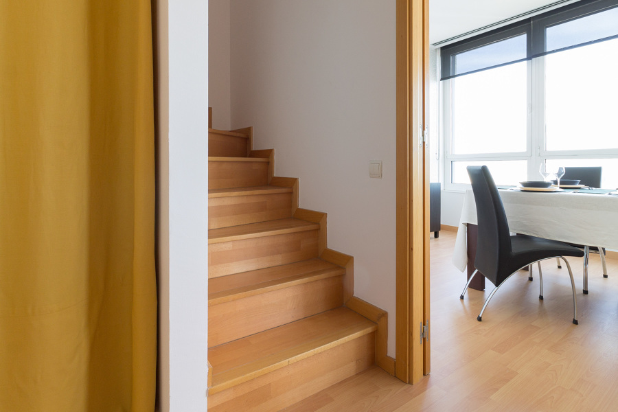 Escaleras | Dúplex Diagonal Mar | by Carmela Cebrián