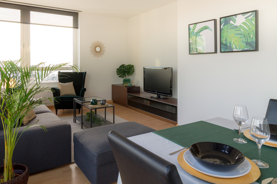 Salón Comedor | Dúplex Diagonal Mar | by Carmela Cebrián