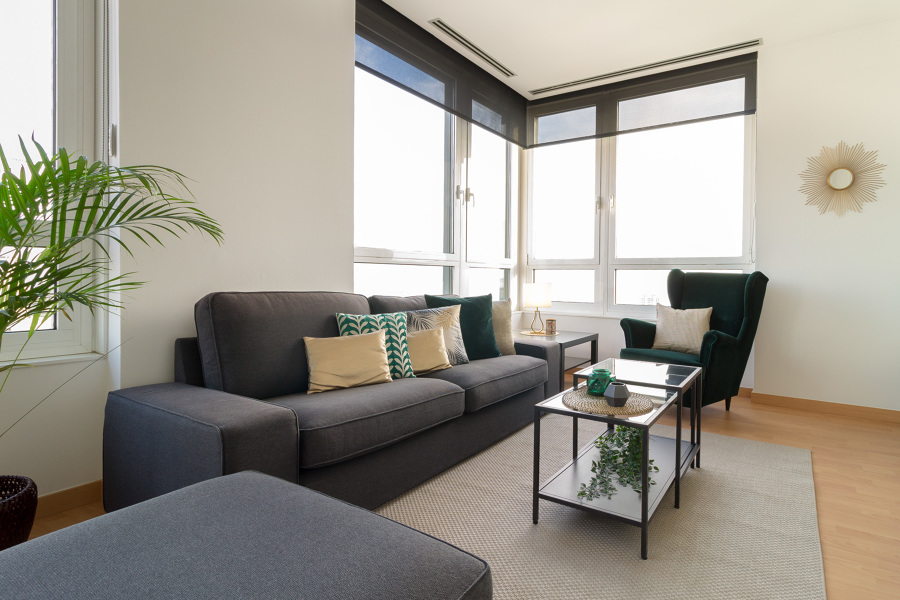 Salón Comedor | Dúplex Diagonal Mar | by Carmela Cebrián