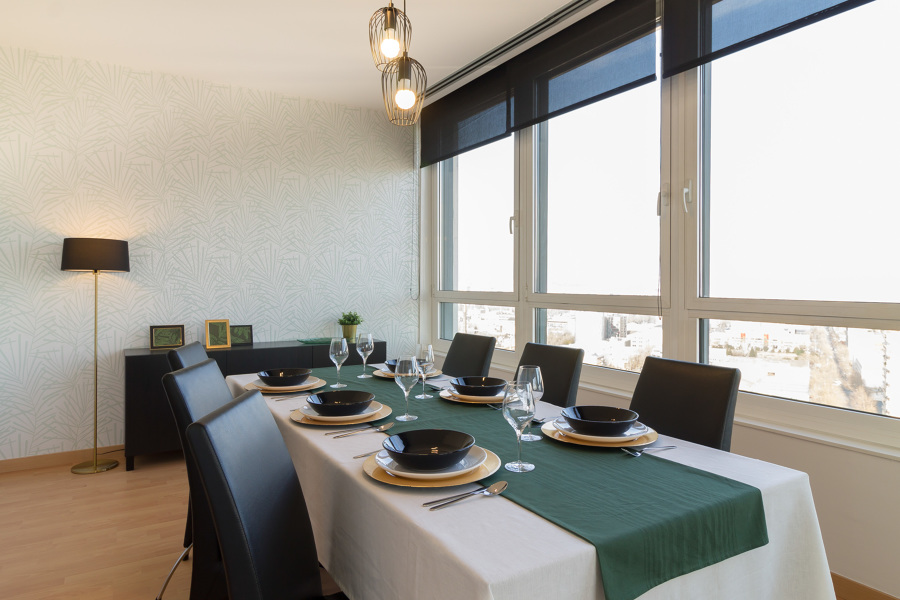 Salón Comedor | Dúplex Diagonal Mar | by Carmela Cebrián
