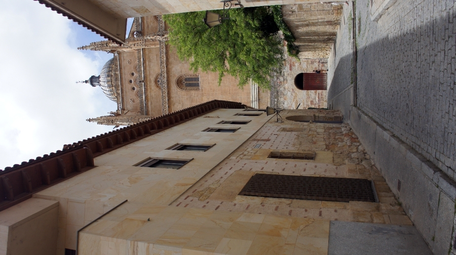 EDIFICIO CALLE DEL SILENCIO. SALAMANCA. 