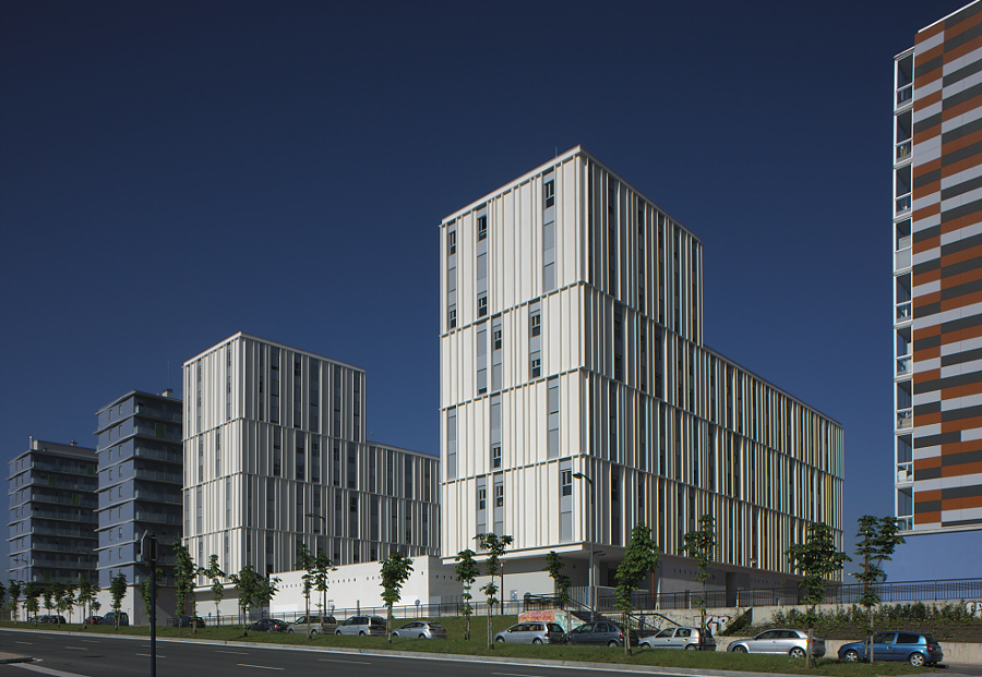 Edificio de 84 Viviendas