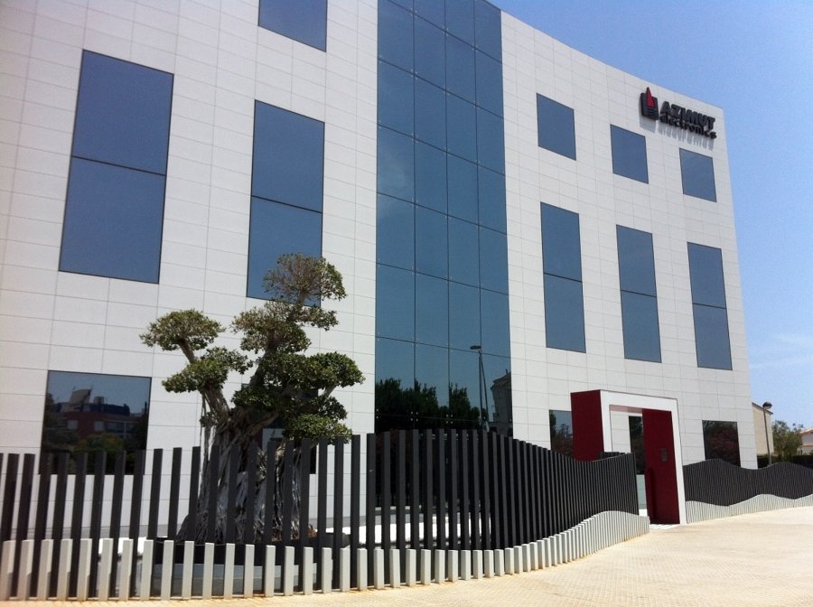 Edificio de oficinas grupo Azimut