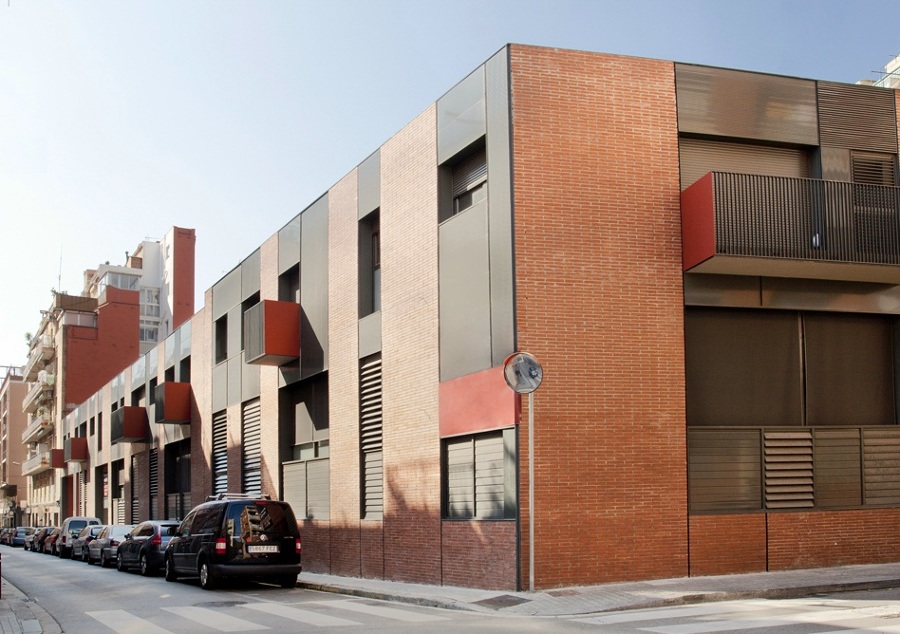 Edificio de Pisos (Barcelona)