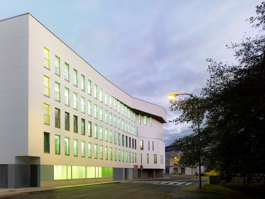 Edificio de viviendas en As Pontes (A Coruña)