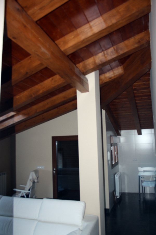 EDIFICIO DE VIVIENDAS EN FALCES