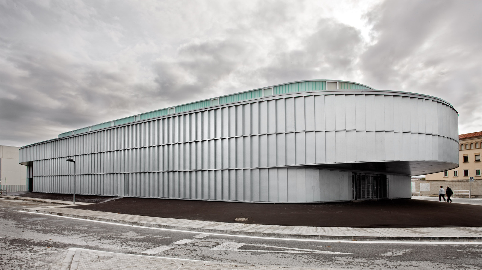 Edificio dotacional Burlada