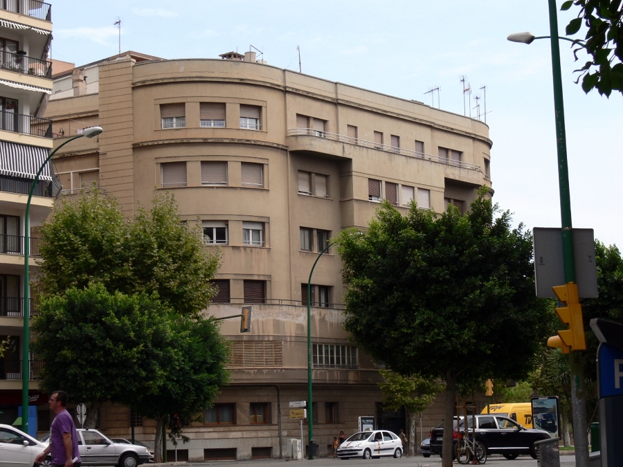 EDIFICIO, PLAZA HORNABEQUE (PALMA)