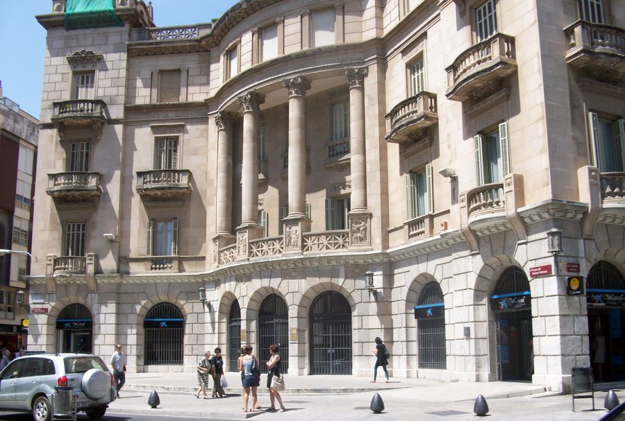 EDIFICIO PLAZA PINTOR FORTUNY REUS