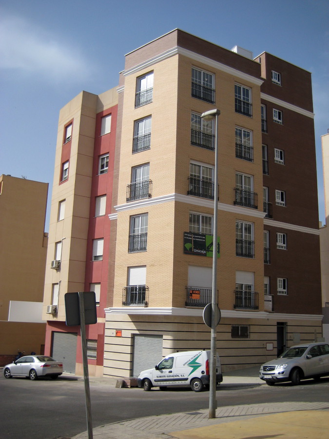 Edificio Plurifamiliar en Almeria