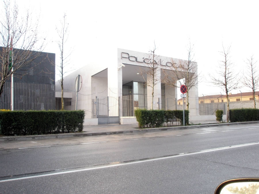 Edificio policía local