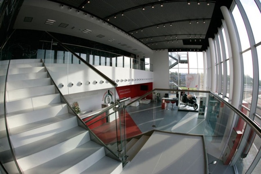 EDIFICIO SEGURIDAD, SANTA PERPETUA