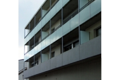 Edificio viviendas en Salt (Girona)