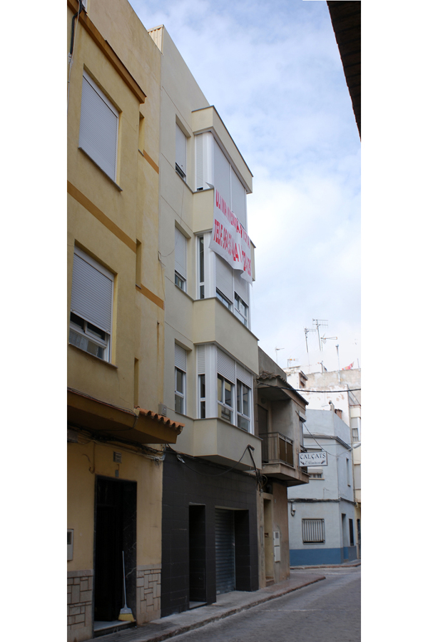 edifico de 6 viviendas