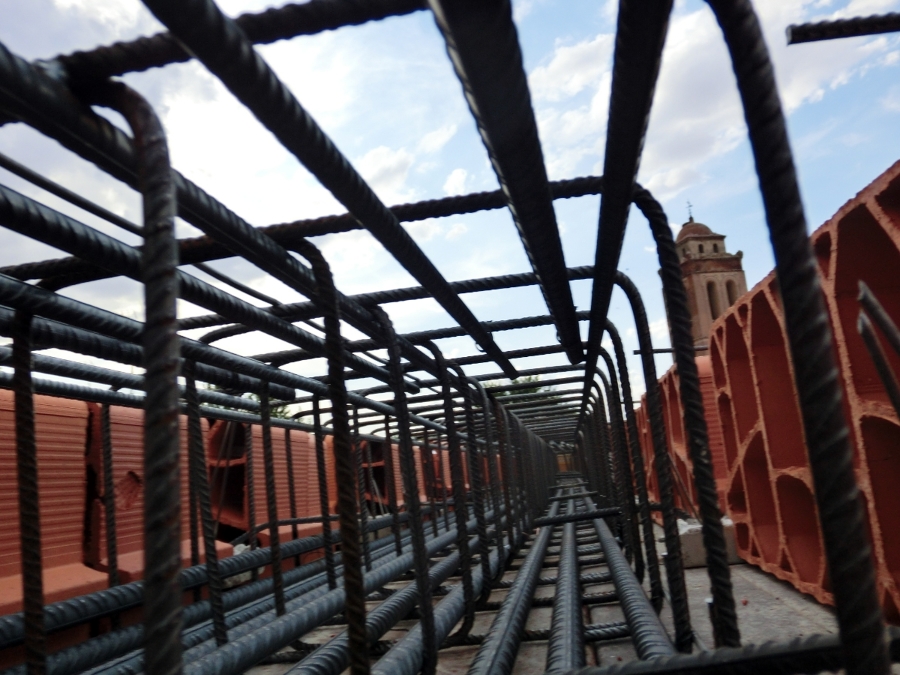 CÁLCULO Y EJECUCIÓN FORJADO VIVIENDA EN MADRIGAL DE LAS ALTAS TORRES