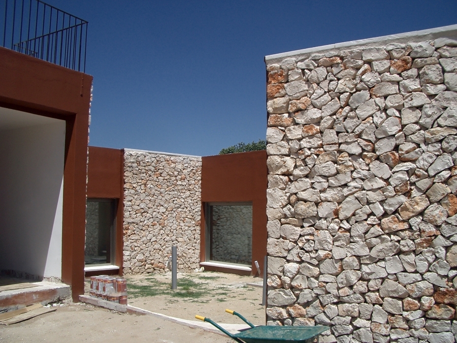 EJECUCIÓN VIVIENDA UNIFAMILIAR DISEÑO MODERNO, MADRID