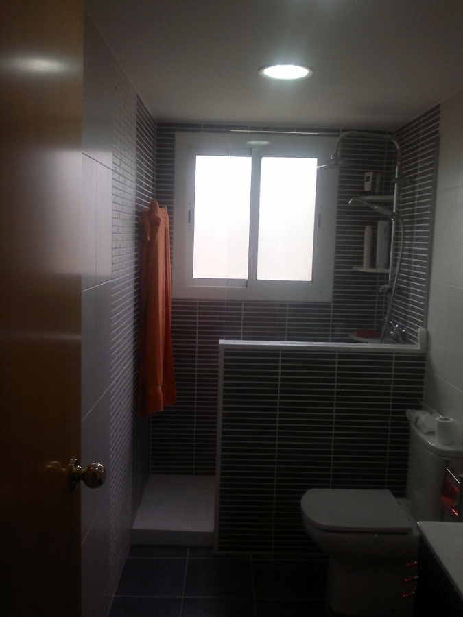 el mismo baño desde fuera 