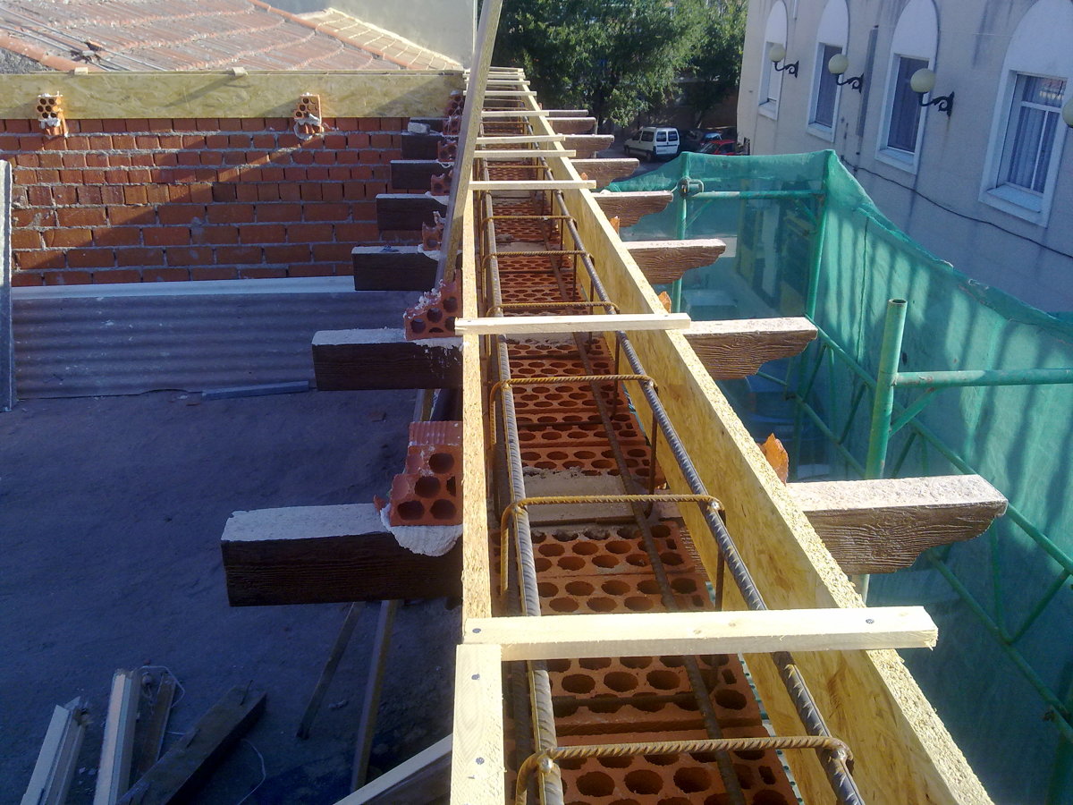 Elaboración zuncho perimetral