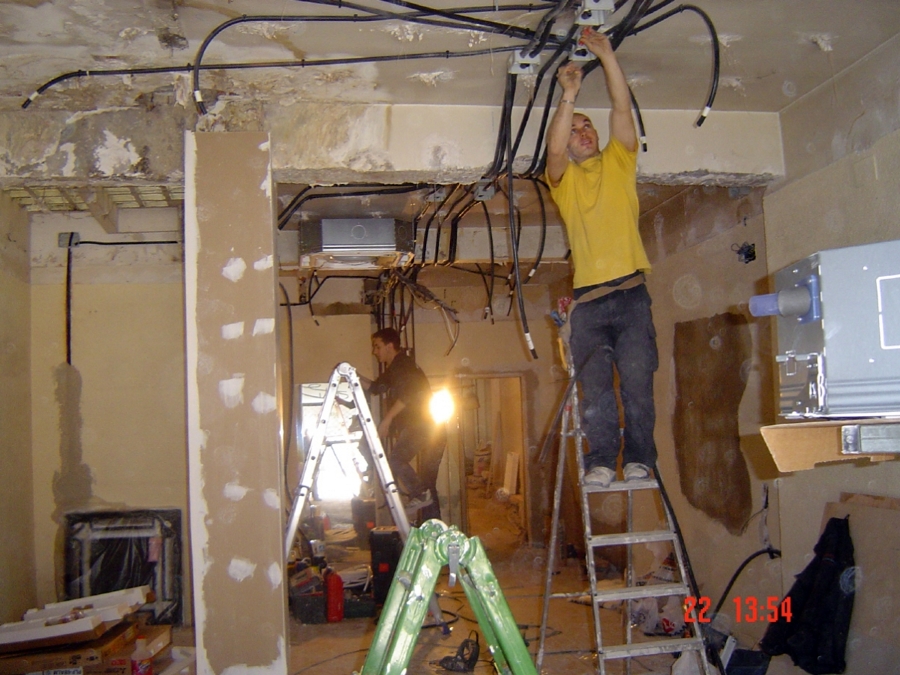 Electricista de Madrid. Autorizado. Económico 680 182 969