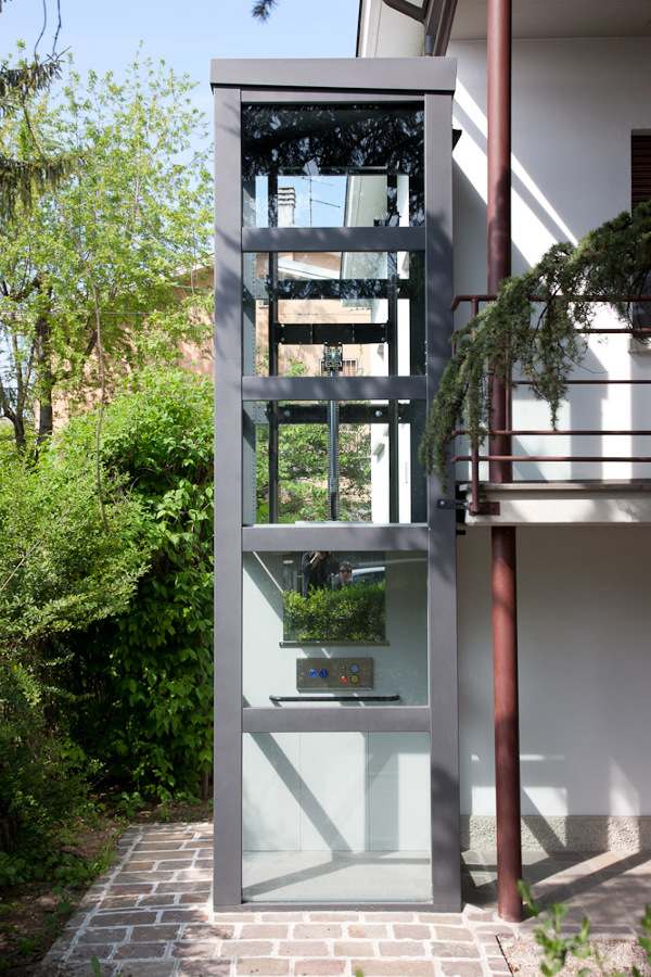 Elevador vertical EVECTUM