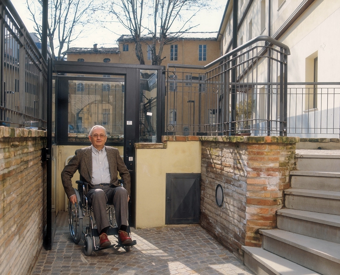 Elevador vertical steppy exterior