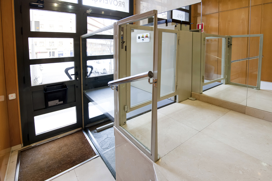 Elevador vertical SUBEO