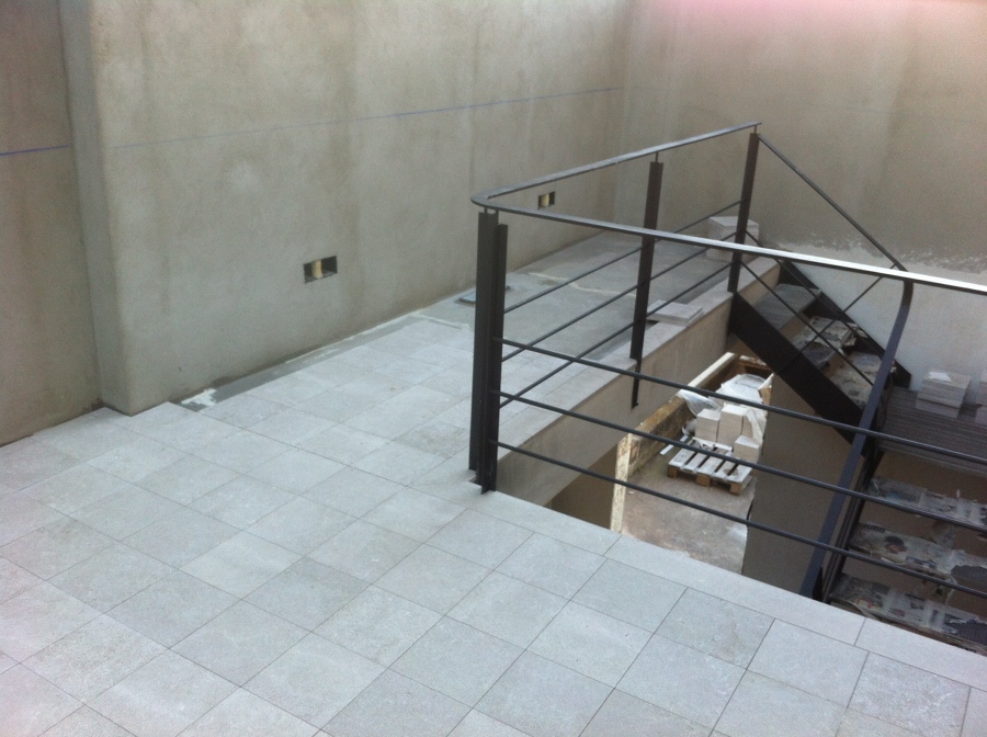 Embaldosado de marmol envejecido antideslizante