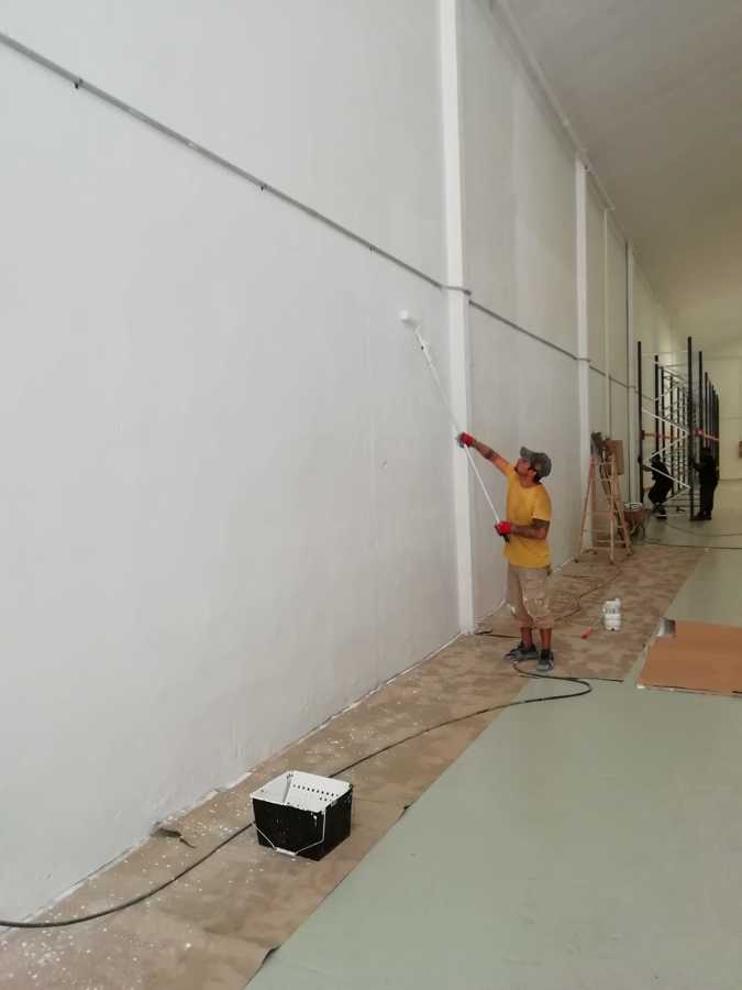Pintura interior y exterior en nave industrial
