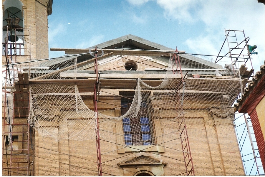 En construcción de aleros nuevos