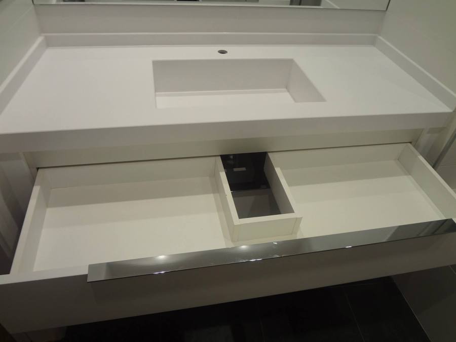 baño en zeus con pica integrada