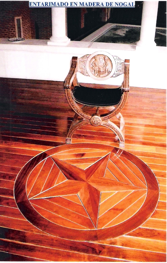 Entarimado en madera de NOGAL