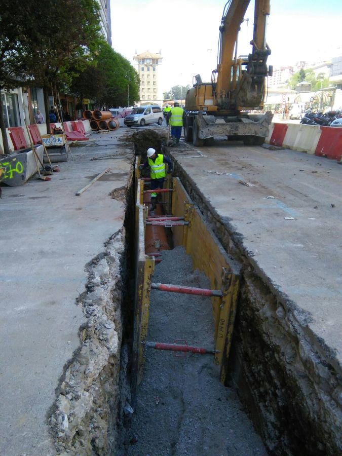 Saneamiento en C/Calderon de la Barca en Santander