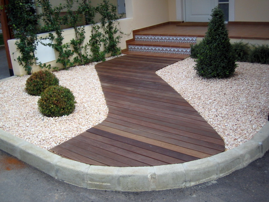 entrada jardin, ipe.