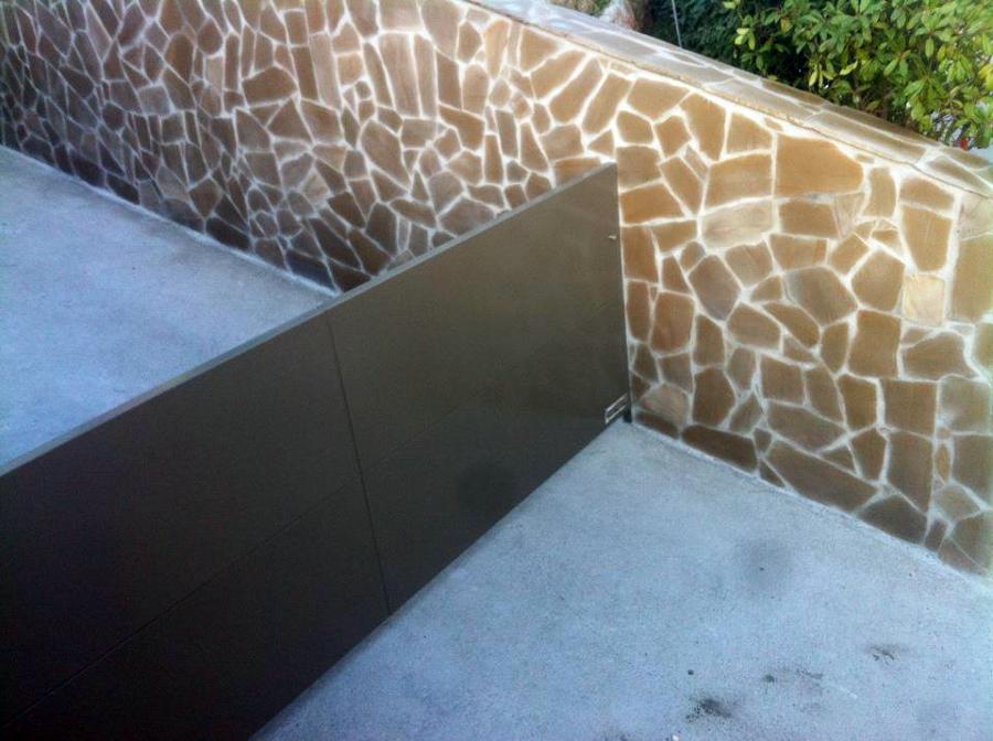 ENTRADA VIVIENDA PIEDRA