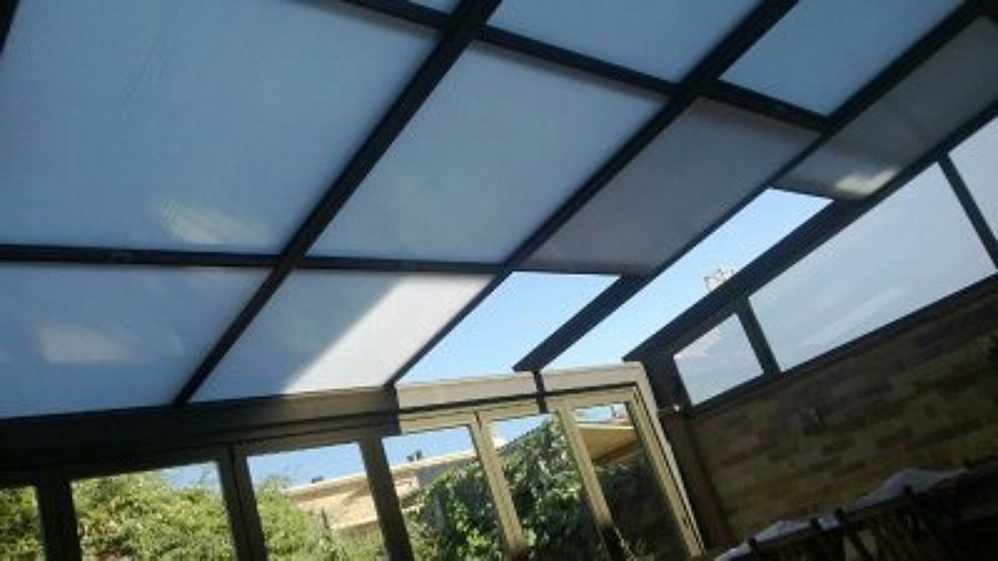 ERRAMIENTO CON TECHO 3 CARRILES 75% APERTURA MANUAL EN ALFAJARIN