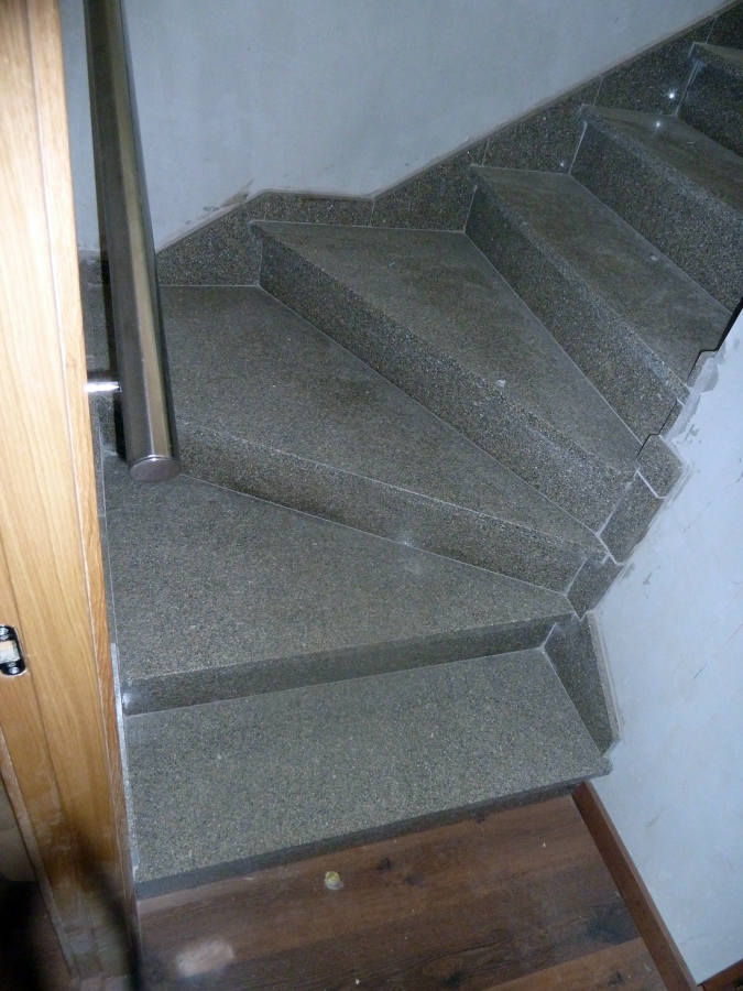 Escalera aun sin rematar