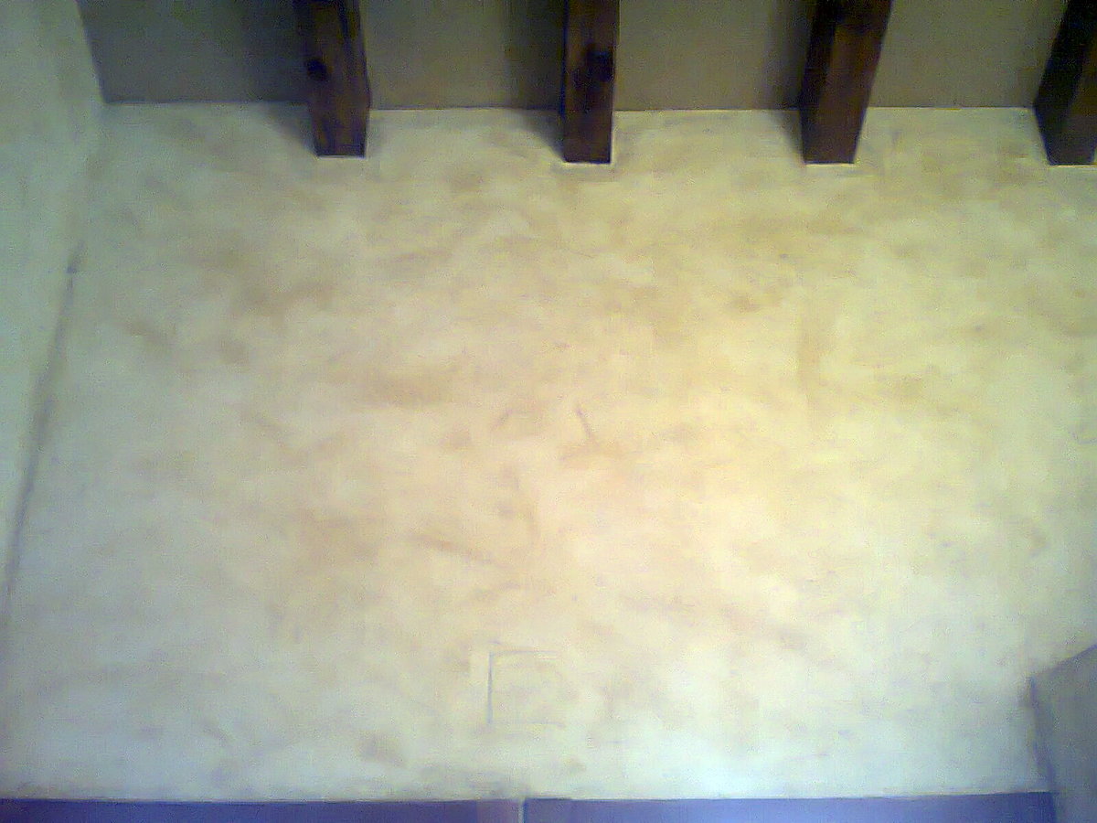 escalera casa apareada